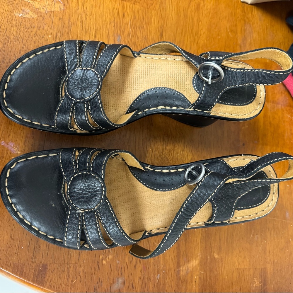 B.O.C. Bjorn  Leather Women's Sandals 3in wedge heel size8/39